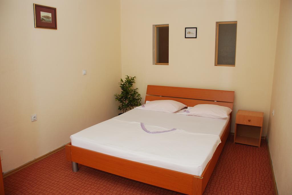 Apartments Ismy 울친 객실 사진